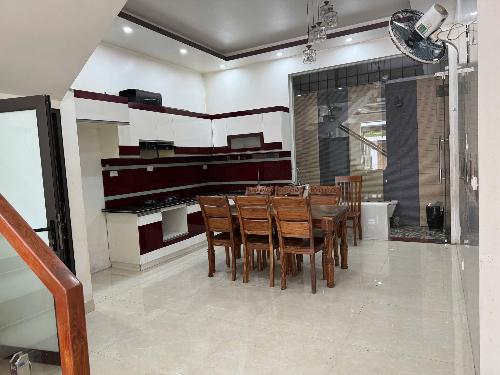 🏠🏠🏠Nhà 4 tầng khu phân lô Hồ Đá, Hồng Bàng, 63m giá cực tốt chỉ 4,6 tỷ
