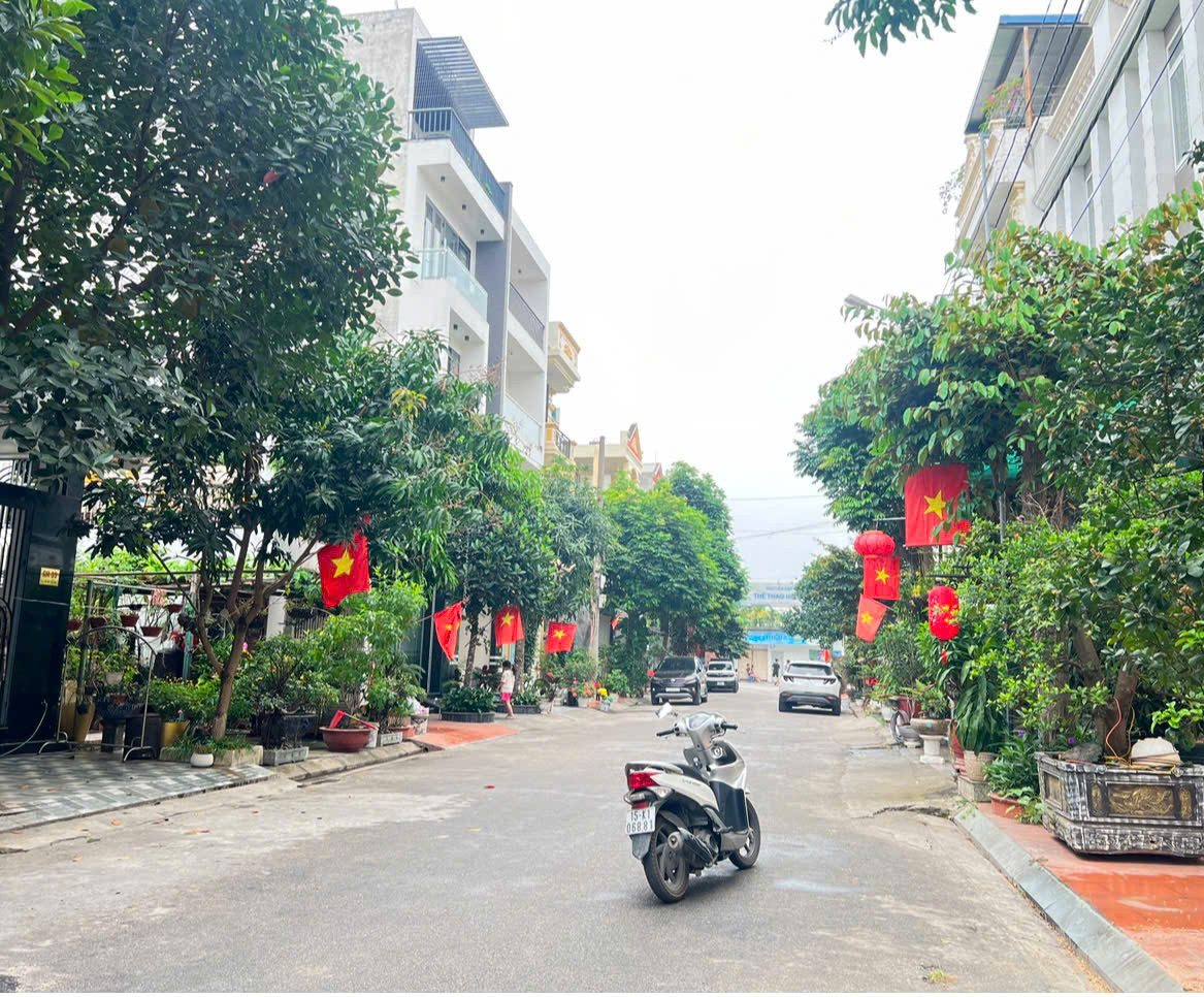 Mrs Tâm Bán đất tuyến 1 Hồ Đá, Sở Dầu, Hồng Bàng, Hải Phòng. Chỉ 67tr/m2
