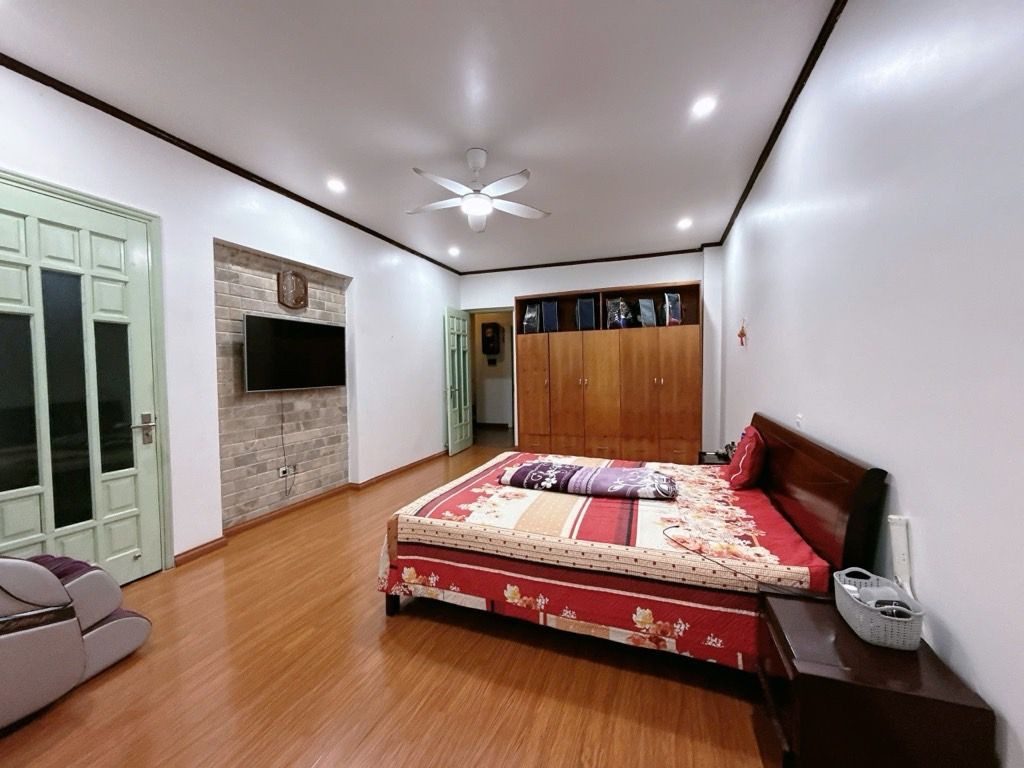 Bán nhà riêng 65m² full thổ cư ngang 8m giá 35 tỷ tại phố Hồ Đắc Di Phường Kim Liên