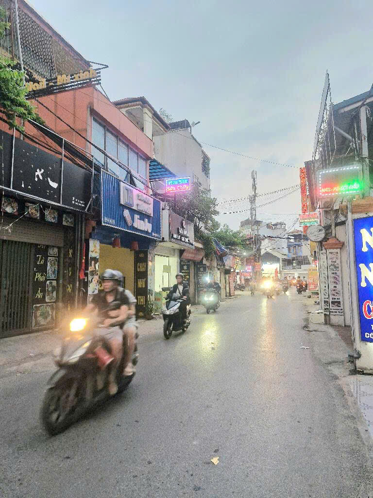 MẶT HỒ, MẶT PHỐ ĐỐNG ĐA KINH DOANH - LÔ GÓC THOÁNG 2 MẶT - CHỦ CẦN THANH KHOẢN GẤP.