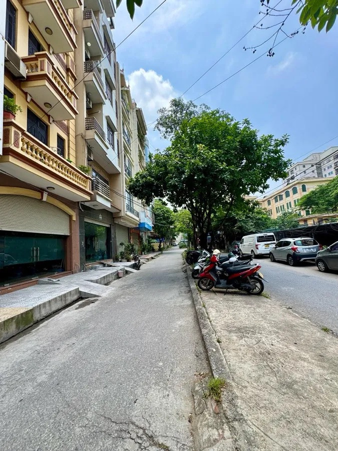 🏡 PHÂN LÔ VIP ĐỀN LỪ - TÂN MAI - HOÀNG MAI - Ô TÔ TRÁNH - VỈA HÈ RỘNG - GẦN HỒ - GIÁ TỐT