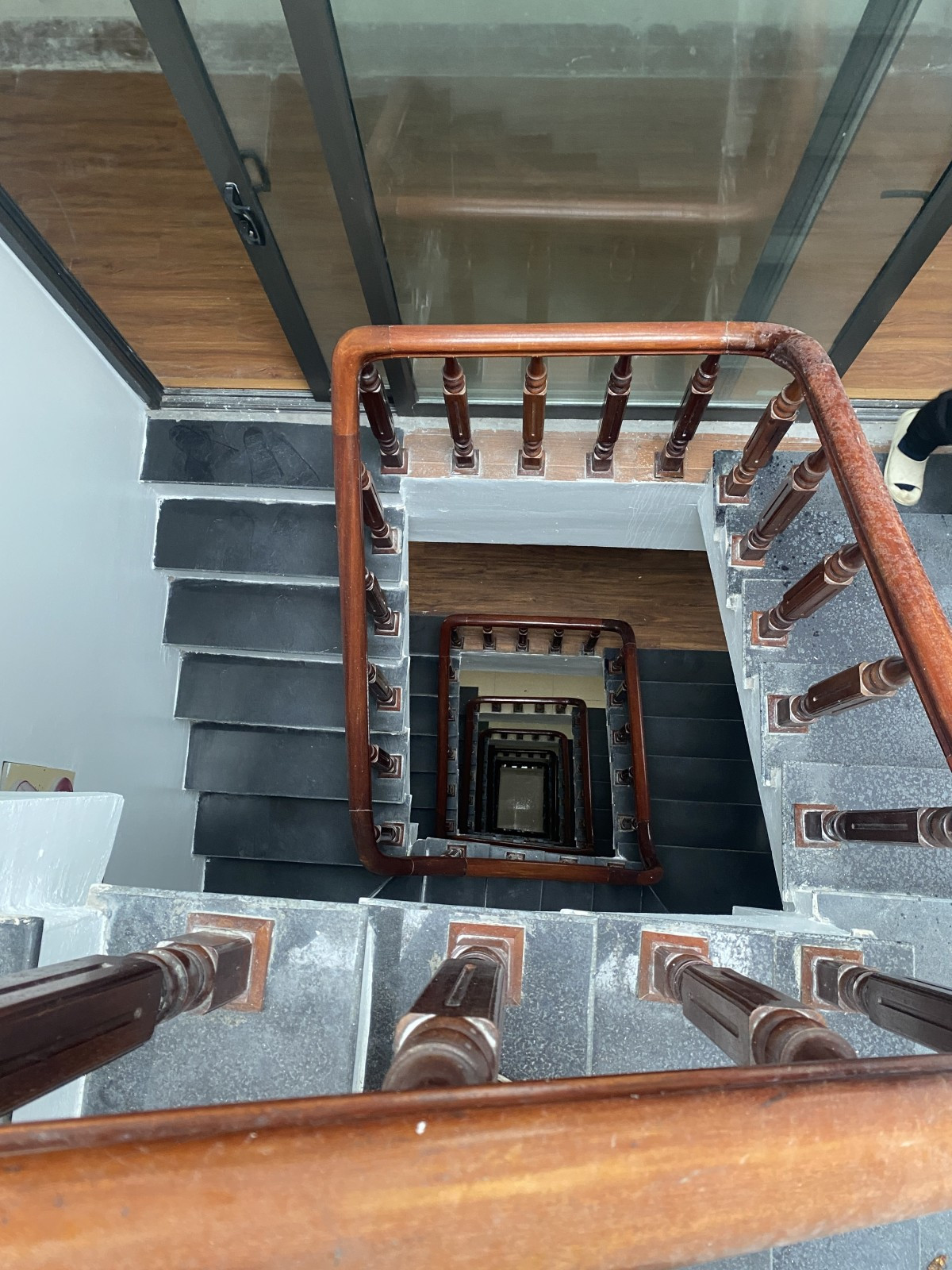 Bán nhà Hồ Đền Lừ 86m² ngang 5.7m giá 58 tỷ Phường Tương Mai (LH: zalo 0862299066)