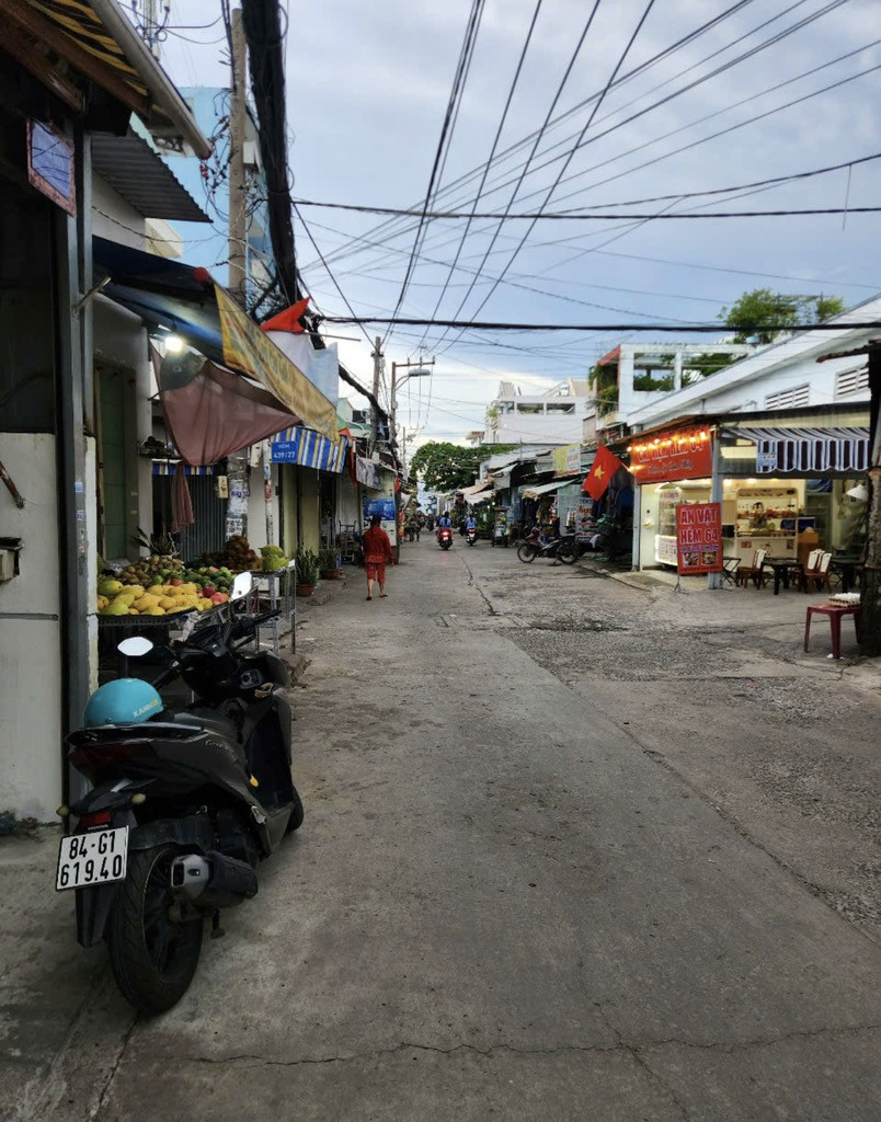 BÁN NHÀ HẺM 8M - HỒ HỌC LÃM AN LẠC BÌNH TÂN - 100M - NGANG 5M - NHỈNH 6 TỶ