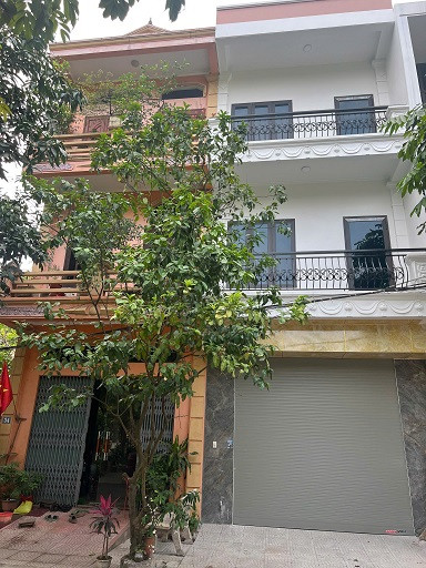 Bán Nhà 3 tầng mới View vườn hoa đường Hồ Ngọc Lân - YNa, phường Kinh Bắc - TPBN