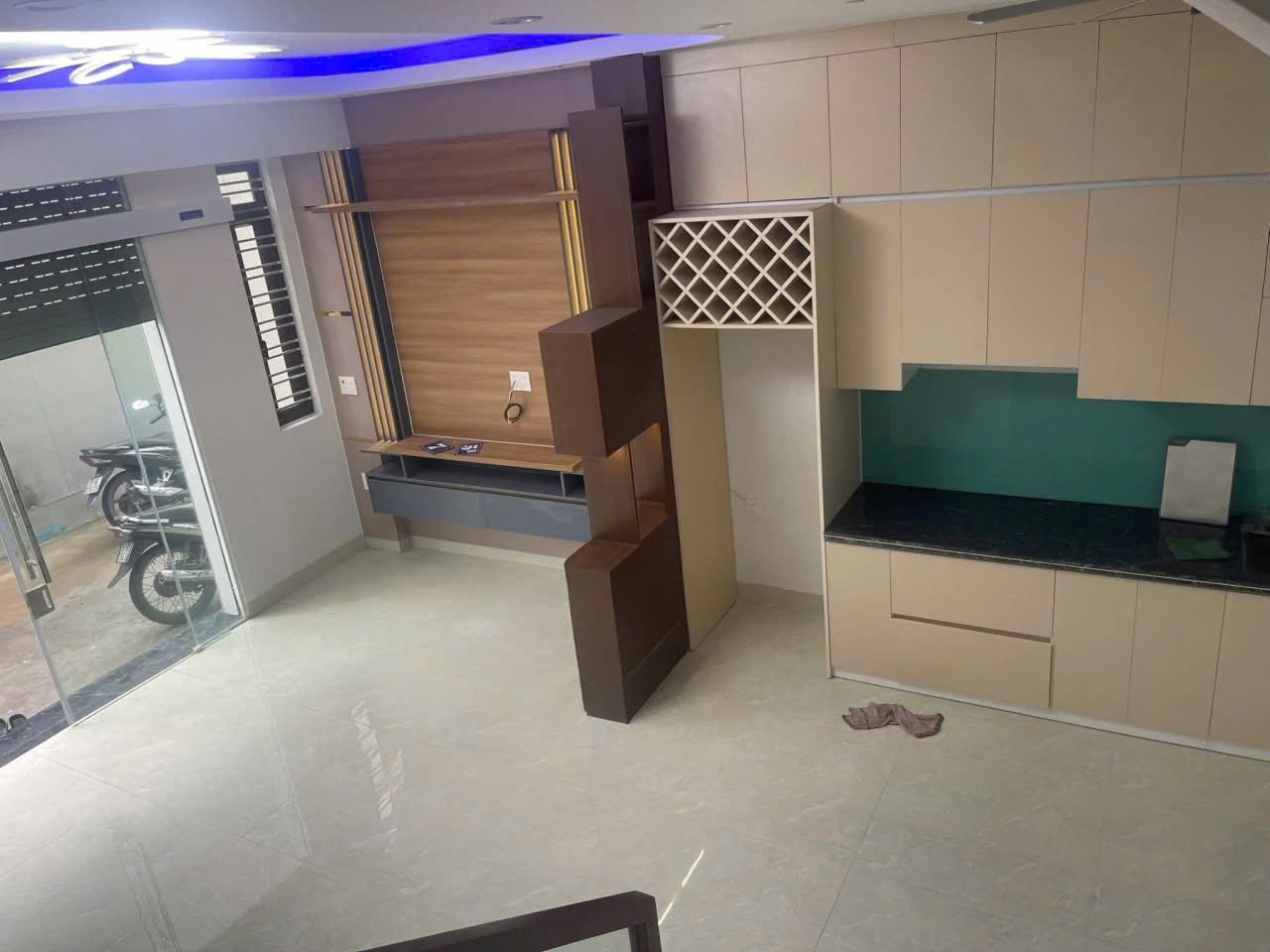N5674. CHO THUÊ nhà riêng mặt ngõ độc lập 4 tầng mới tinh ở Hồ Sen - Lê Chân - Hải Phòng