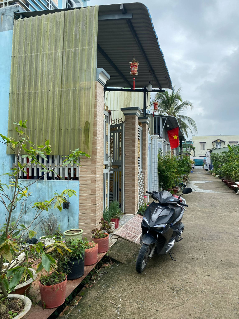 Bán đất 1000m2 CLN tại Hồ Trung Thành, Bình Thủy, Cần Thơ, giá chỉ 6,5 tỷ