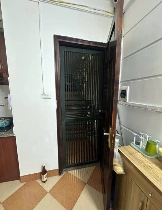Bán căn hộ Tầng 3 CCMN Hồ Tùng Mậu, 35m2, 1 ngủ, 1.4 Tỷ