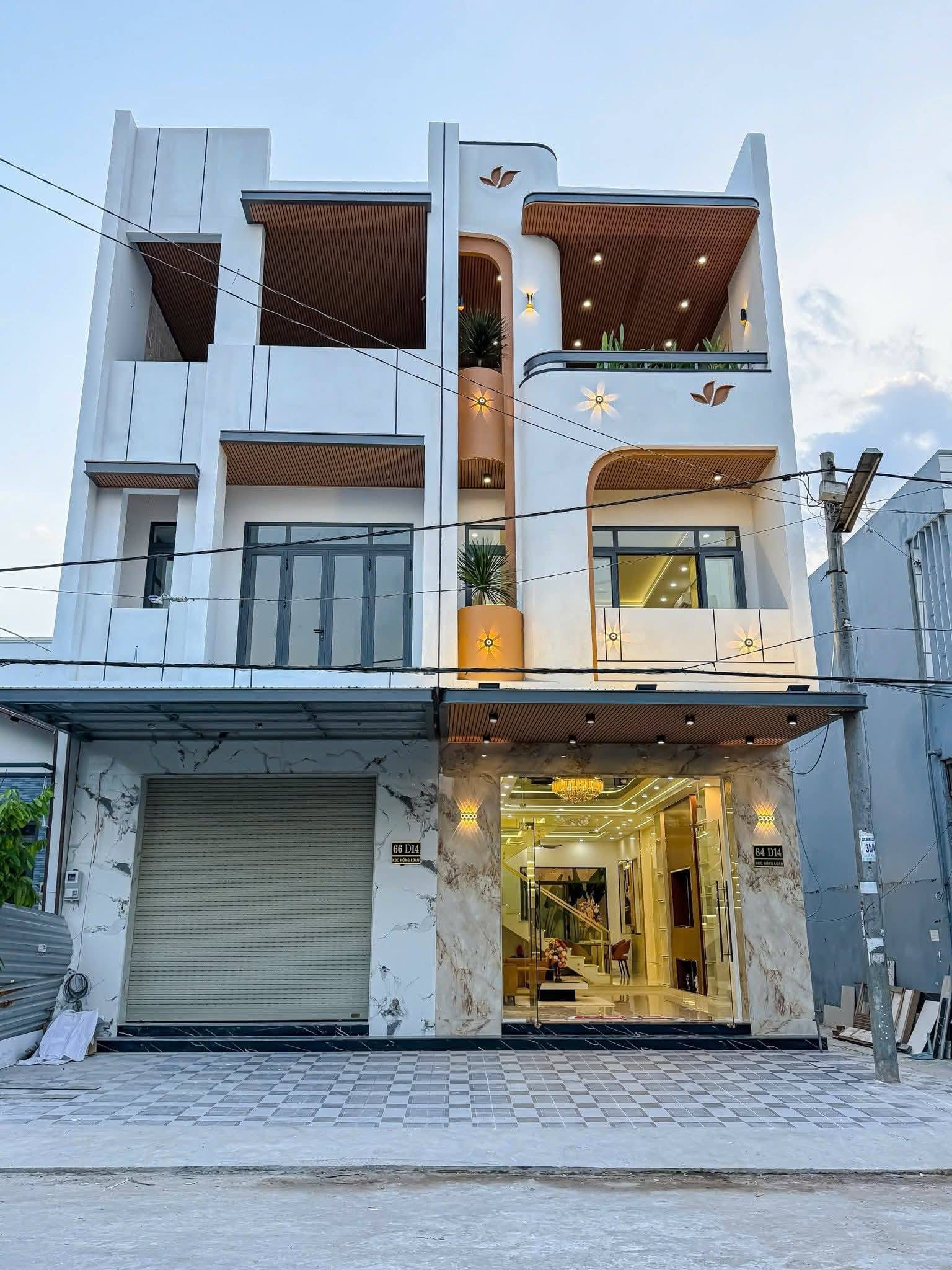 Chính Chủ Cần Bán Gấp Nhà 2 Lầu 3PN - 3WC, Hồ Văn Cống - Tương Bình Hiệp - Thủ Dầu Một - Bình Dương