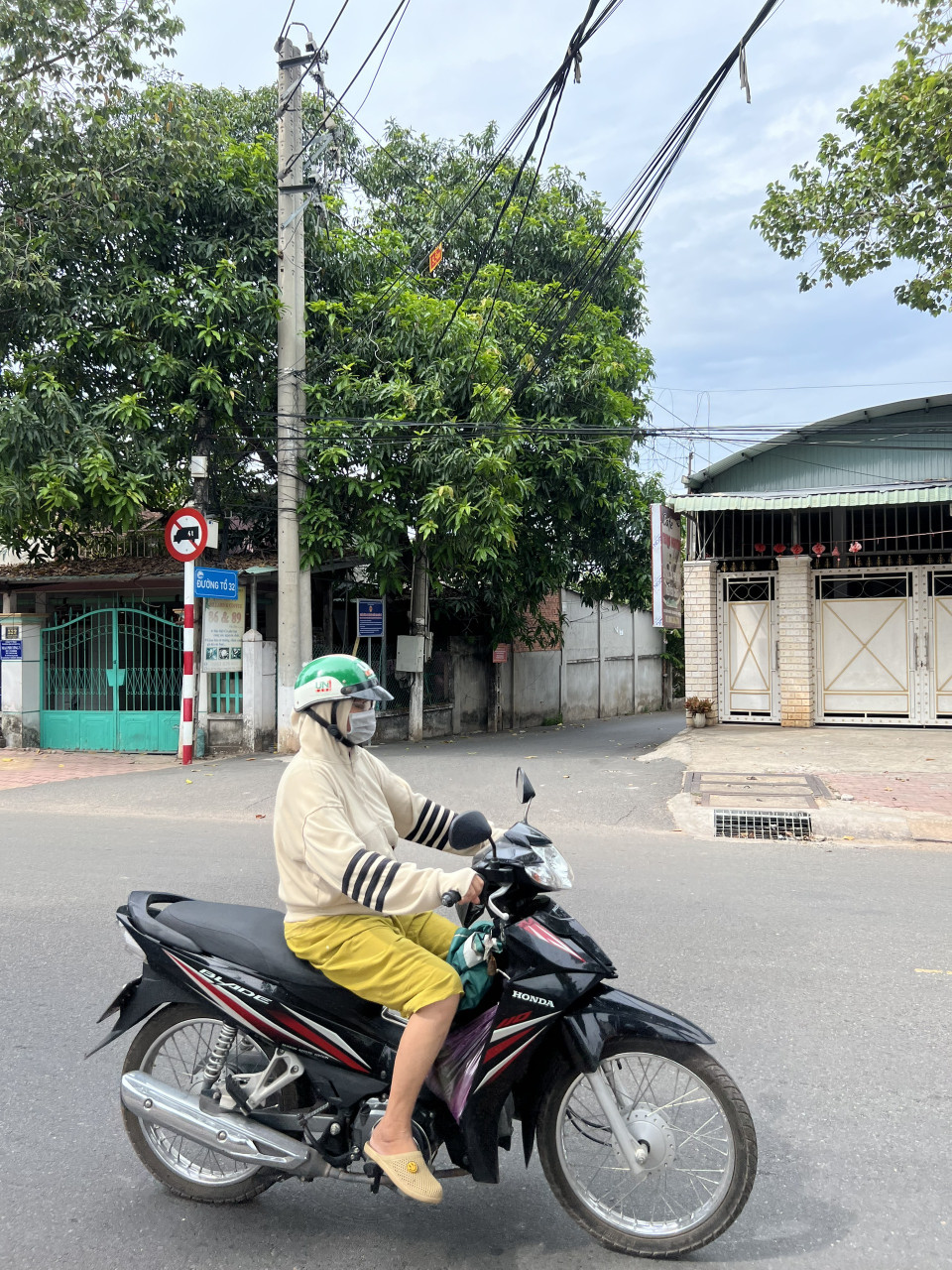 Bán đất 200m² 1.66 tỷ tại Phường Tương Bình Hiệp Thành phố Thủ Dầu Một
