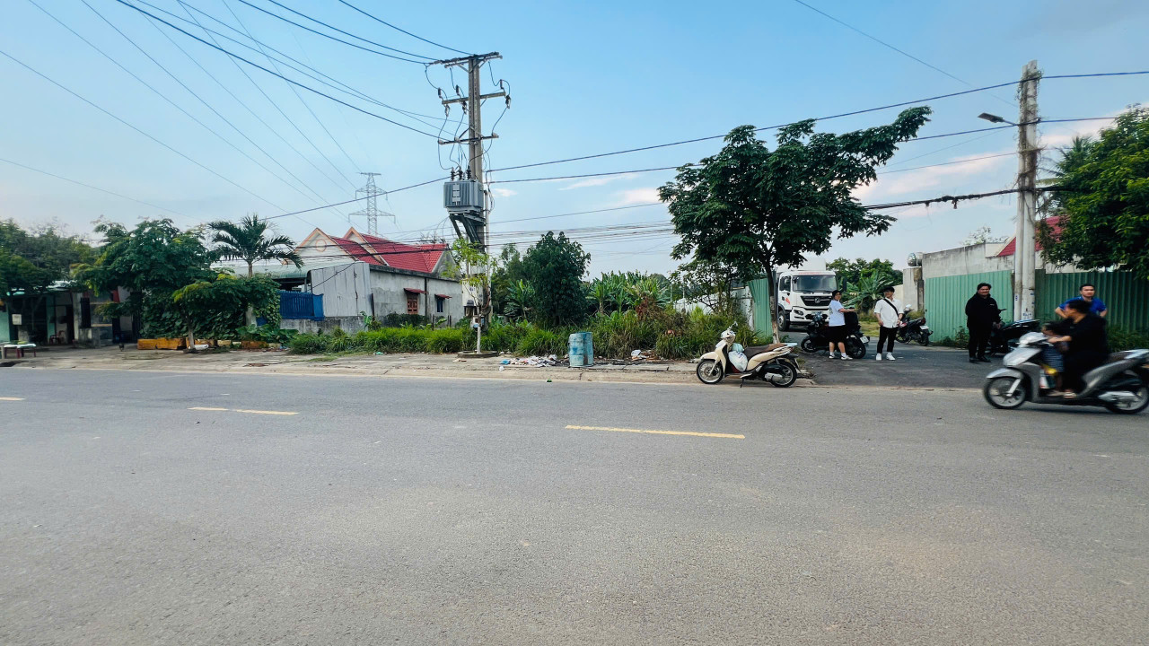 890TR sang tên ngay 80m2 đất nền xây trọ ngay KCN Tam Phước, Biên Hòa. SHR full thổ