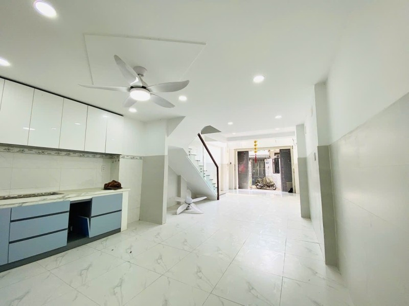 Bán nhà mặt phố đường Hồ Văn Tư, Trường Thọ, Thủ Đức - 6.5 tỷ, 56m², 3 tầng