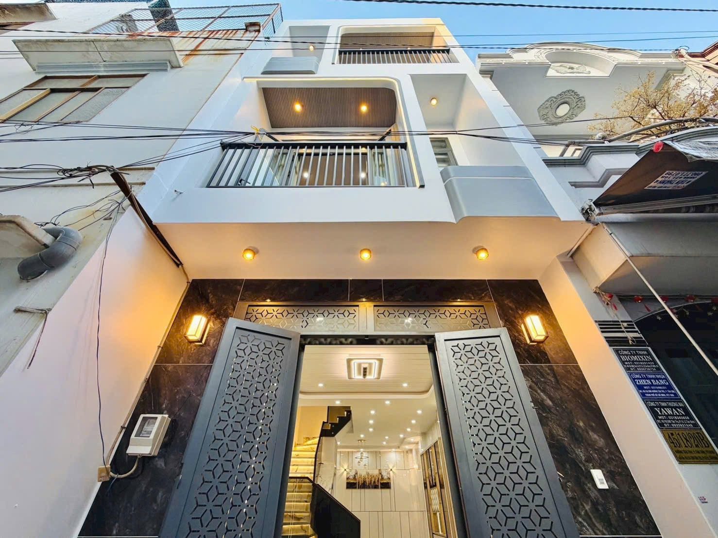 Bán nhà 39m2 , hẻm xe hơi  2tỷ800 đường Hoà Hưng P13 Quận 10 , Sổ hồng riêng