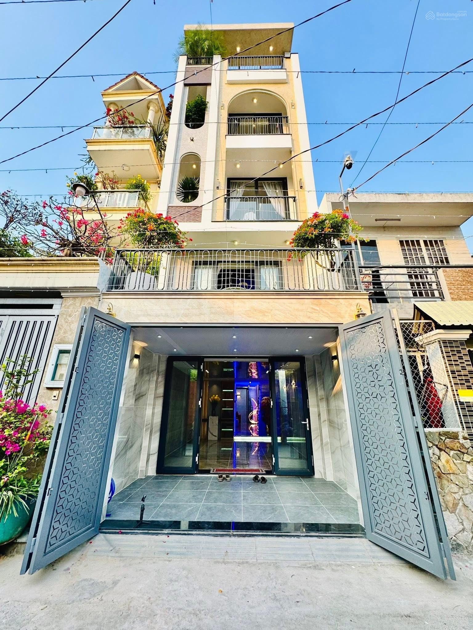Kẹt chút về tài chính cần bán gấp căn chính chủ Hòa Hưng, P10, Q3, 84m2,Giá 4 tỷ 780, sổ hồng riêng