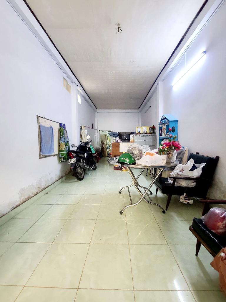 N260 - Nhà bán hẻm 216/ Hòa Hưng ,  56M2 - NGANG 4  - HẺM BA GÁC - 2TẦNG - 2PN Giá 6 tỷ 050