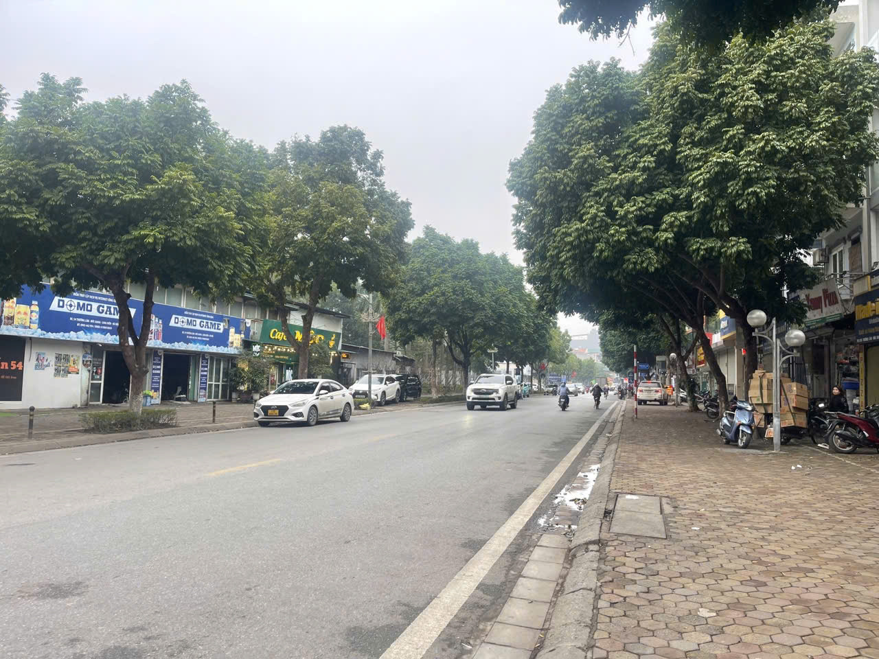 💥 SIÊU PHẨM ĐẤT RẺ NHẤT LONG BIÊN - CHẠY NGAY KẺO LỠ! 💥
🏡 Hoa Lâm - Long Biên  141m²  Giá chỉ 13 tỷ (~90 triệu/m²)