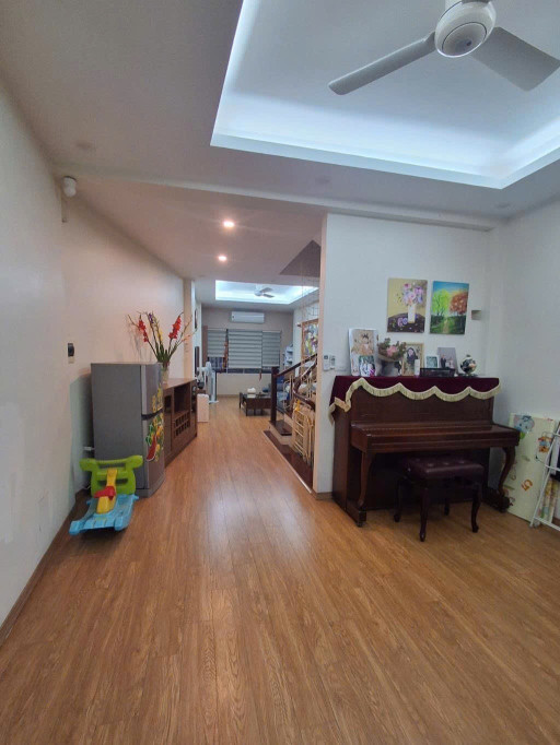 Bán nhà Hoa Lư (Hai Bà Trưng) 42/48mT2, 6 tầng, mt 3.2m, giá 15.5 tỷ