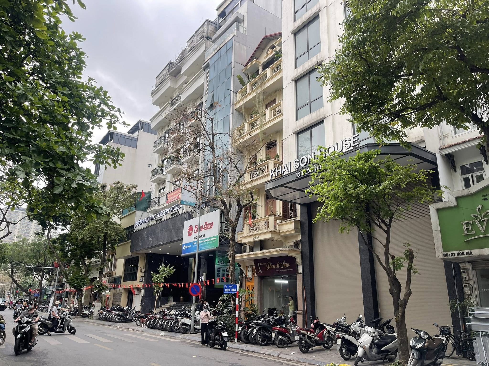 BÁN TÒA NHÀ MẶT PHỐ HÒA MÃ. HAI BÀ TRƯNG. 200M2 - 11 TẦNG. THANG MÁY.