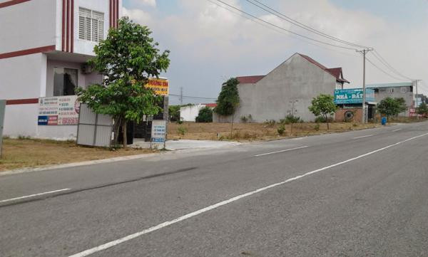 BÁN ĐẤT 300M² NGANG 10M GIÁ 450 TRIỆU PHƯỜNG DĨ AN