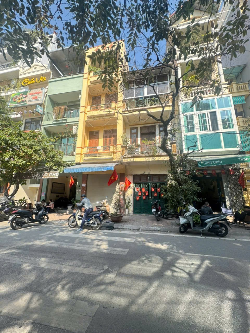 Cho Thuê Nhà Ngõ 59 Hoàng Cầu 75M²3 Tầng Thông Sàn - Kinh Doanh - Ô Tô Đỗ Cửa/ Giá Thuê 40tr/ tháng