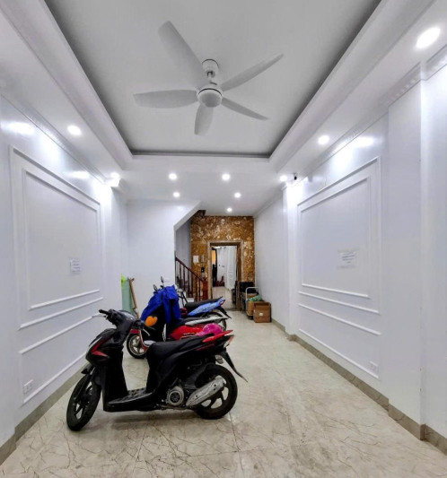 BÁN NHÀ HOÀNG ĐẠO THÀNH, THANH XUÂN, 6T THANG MÁY - PHÂN LÔ, Ô TÔ TRÁNH, 41M2, 13.6TỶ(CTL)