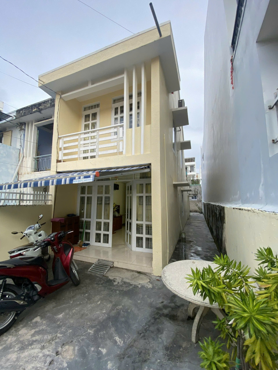 Nhà hẻm Hoàng Diệu, Vĩnh Nguyên, Nha Trang, diện tích 134m2, giá chỉ 60 triệu/m2. 🏡  Cơ hội sở hữu nhà đẹp, giá rẻ!