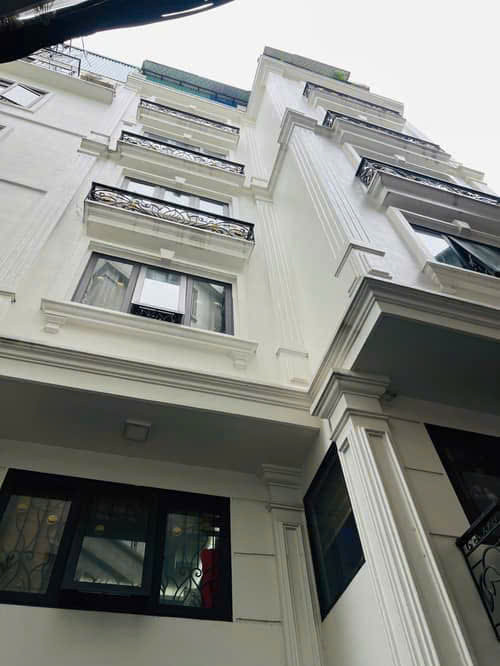HOÀNG HOA THÁM - NHÀ 7 TẦNG THANG MÁY NHẬP - LÔ GÓC - OTO ĐỖ CỬA - 1 NHÀ RA PHỐ - KINH DOANH - VĂN PHÒNG.
