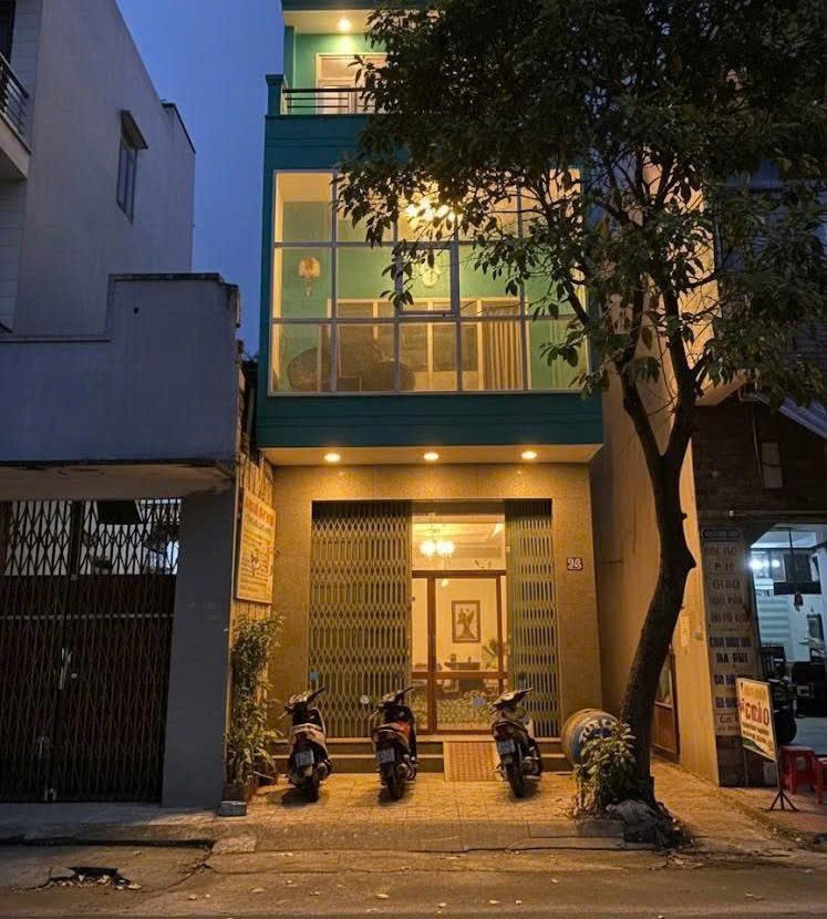 Chính chủ bán nhà mặt tiền trung tâm Quy Nhơn 99m2 vị trí siêu đẹp