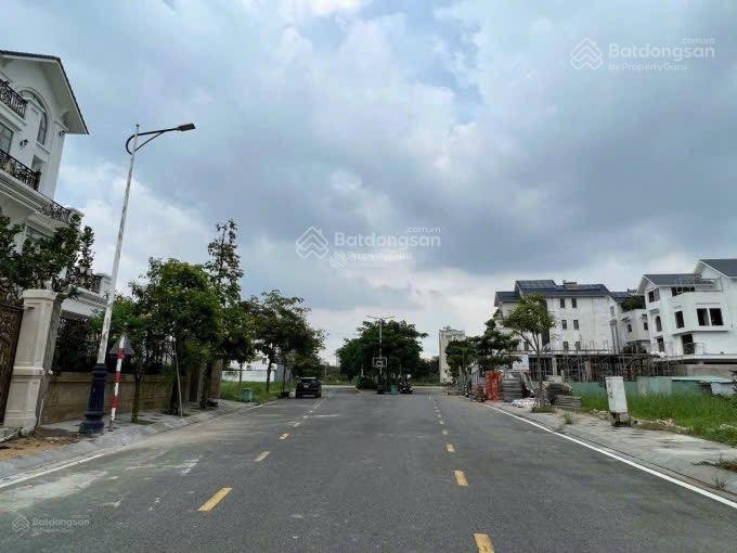 Thanh lí gấp lô đất ngay Hoàng Hữu Nam - Long Thạnh Mỹ - Quận 9, Thổ Cư 100% Giá 2.2 tỷ, sổ sẵn