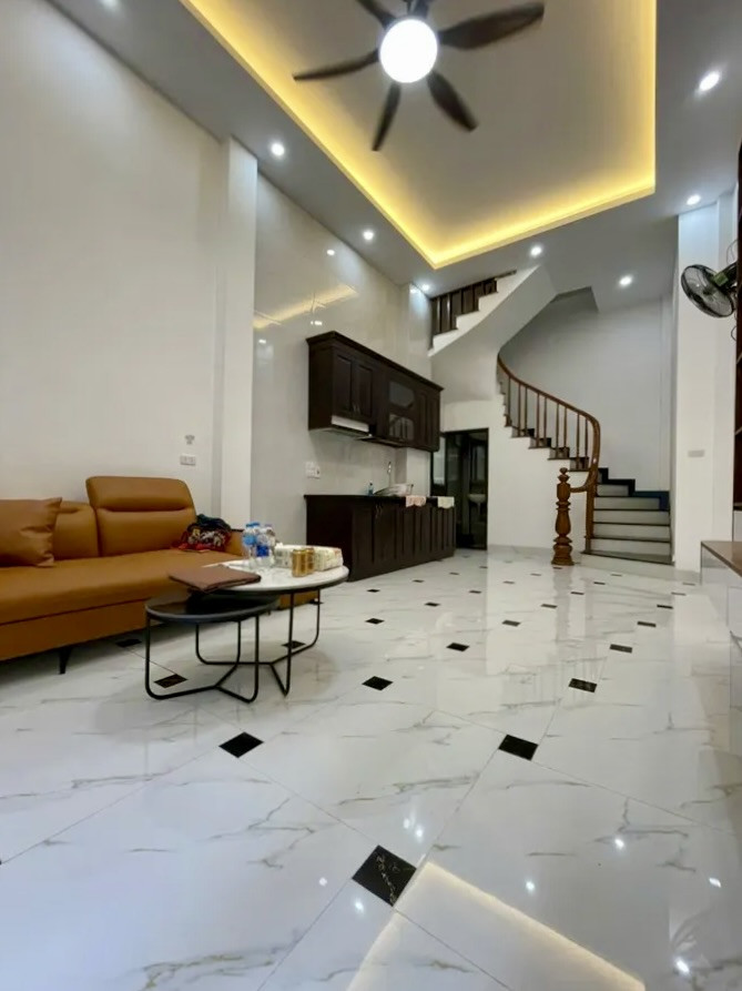 🏡 SIÊU PHẨM NHÀ PHỐ HOÀNG MAI – 3PN – 5 TẦNG – NGÕ RỘNG – XÂY CHẮC – CHỈ HƠN 7 TỶ
