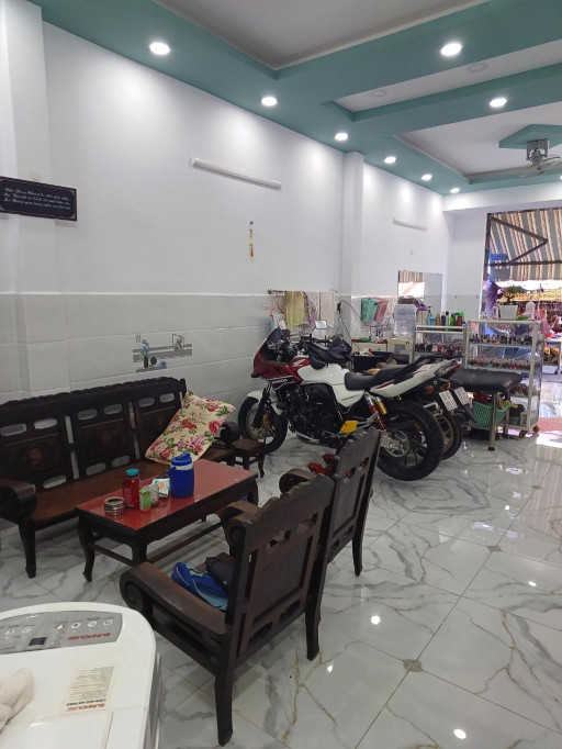 Mặt tiền chợ Hoàng Minh Đạo 4x20 sổ riêng 2 tầng chỉ 13 tỷ 5