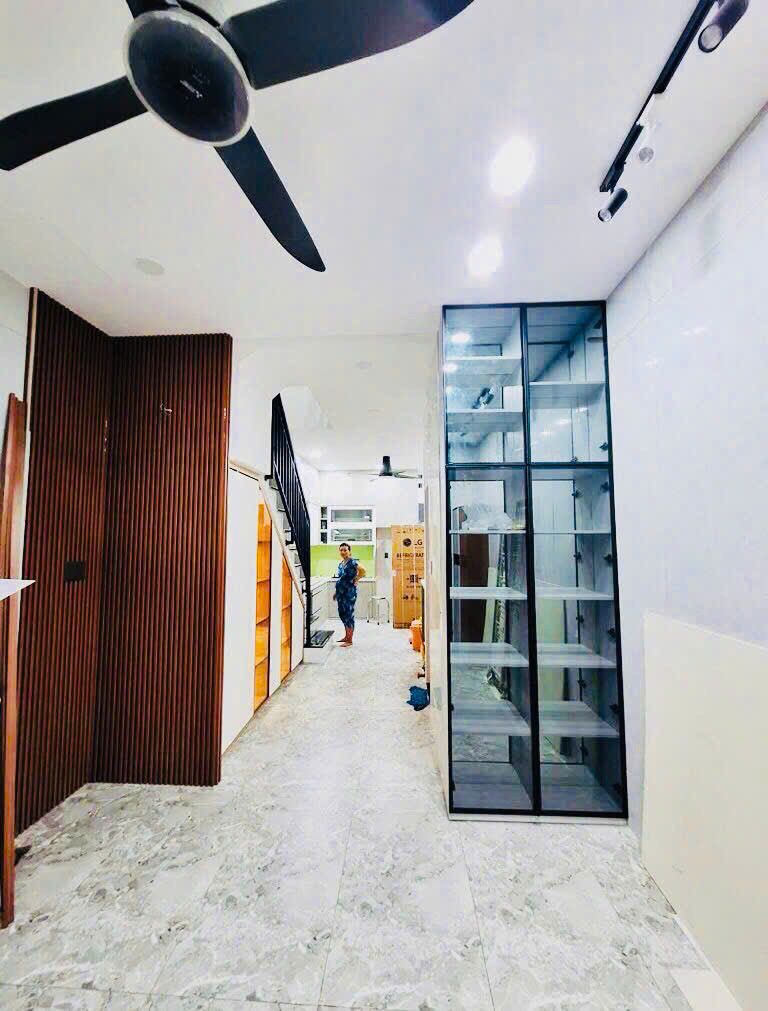 Bán Nhà Hoàng Ngân,P.Bình Phú,Q8,Khu Phân Lô,Nhà Đẹp Ở Ngay,4x11,Nhỉnh 3 Tỷ(QT46)