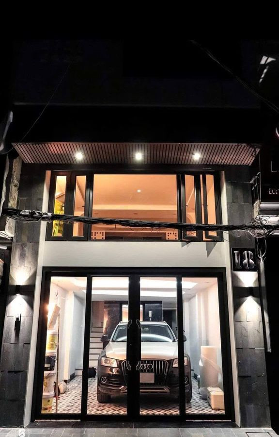 Bán nhà mặt phố Hoàng Ngân – Cầu Giấy | 43m² | 7 tầng thang máy | Mặt tiền 4m | 26.8 tỷ