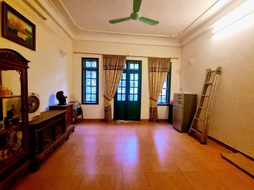 HOÀNG NGỌC PHÁCH - NGUYÊN HỒNG - ĐỐNG ĐA - Ô TÔ TRÁNH - 61M2 - CHỈ 20 TỶ