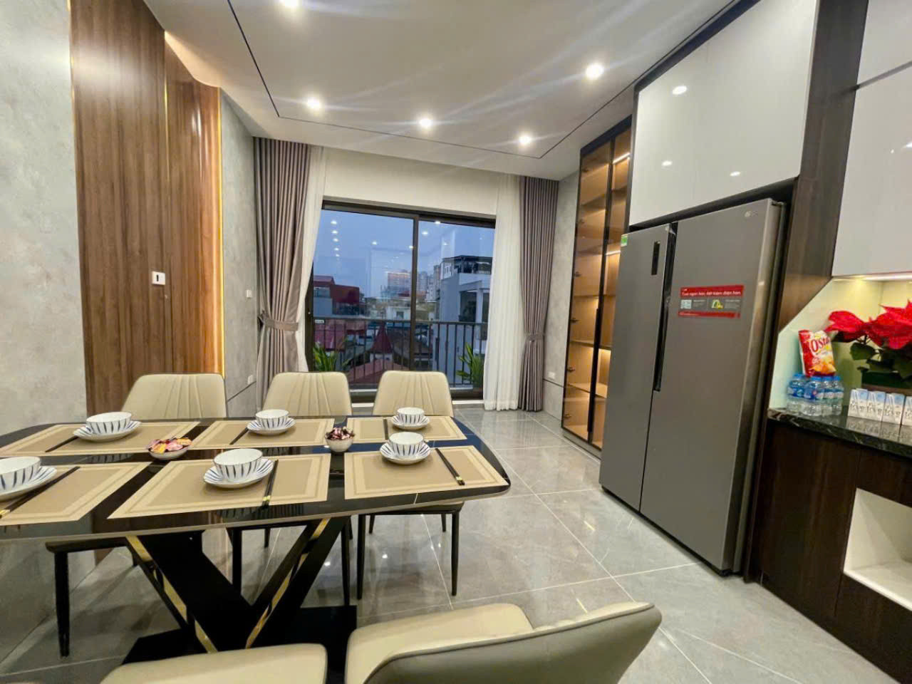 BÁN SIÊU PHẨM NHÀ ĐẸP HOÀNG NHƯ TIẾP # -45m2 x 7 TẦNG THANG MÁY  - FULL NỘI THẤT CAO CẤP  - GẦN ÔTÔ TRÁNH  - LÕI LONG BIÊN
HƠN 11.5 TỶ. CÓ THƯƠNG LƯỢNG.