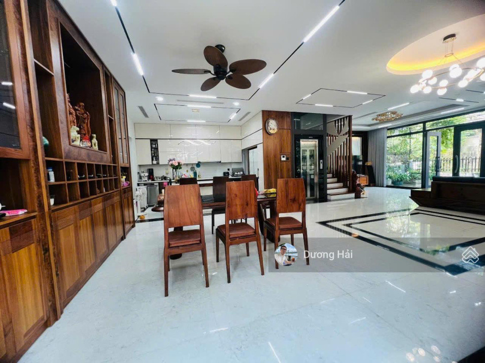 Bán nhà riêng tại phố Hoàng Quốc Việt Nghĩa Đô - Cầu Giấy - 90m MT5m - Ô Tô Vỉa Hè Kinh Doanh