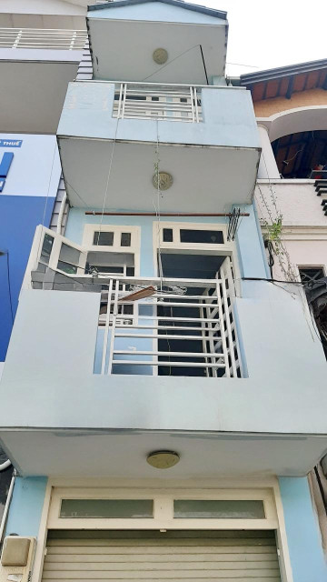 Nhà 4 tầng MT đường Hoàng Sa P11.Q3. Giá 5  tỷ TL