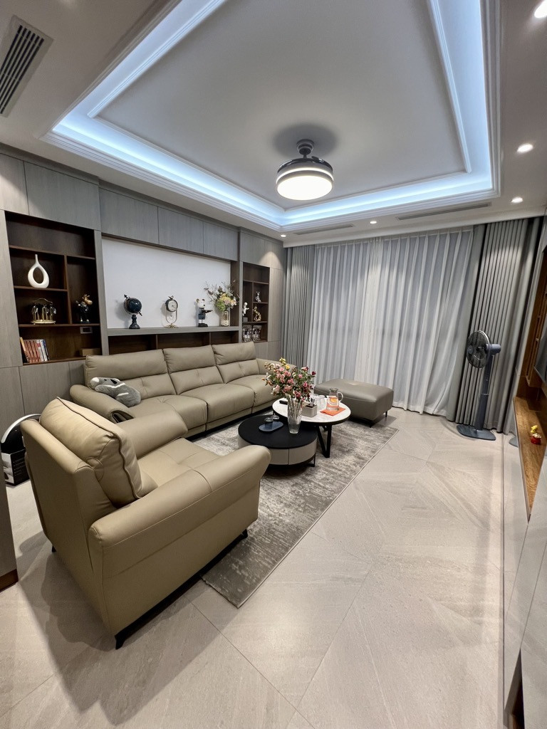 Bán nhà Nghĩa Đô Cầu Giấy - 7 tầng thang máy - ô tô vào nhà - ở kết hợp KD chỉ 19.5 tỷ