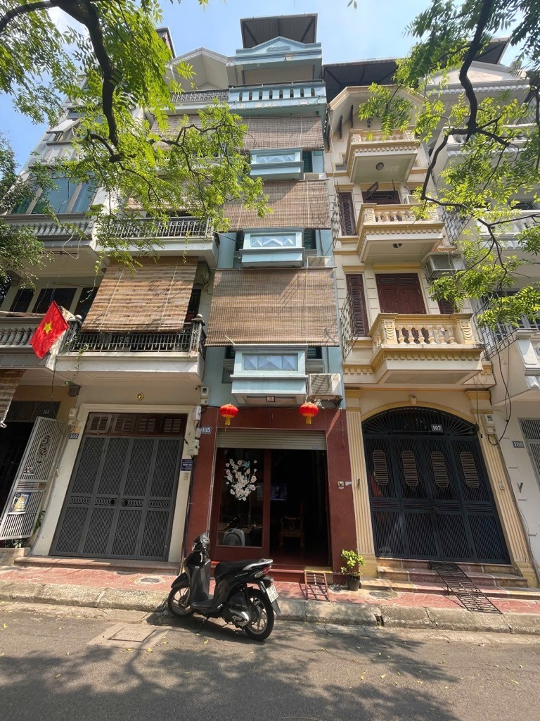 HOẢ TỐC - NGÕ TO NHƯ PHỐ - HAI THOÁNG - VỈA HÈ - PHÂN LÔ QUÂN ĐỘI