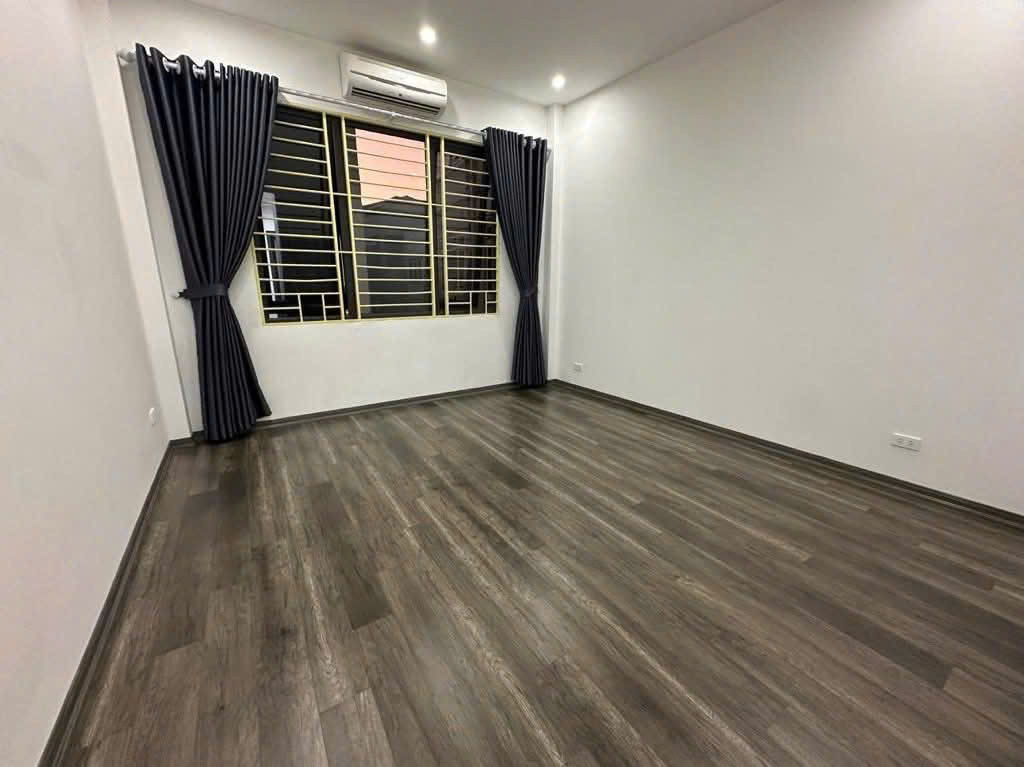 Nhà phân lô, ô tô tránh, Phố Hoàng Văn Thái, Thanh Xuân 35 4 5 10 tỷ