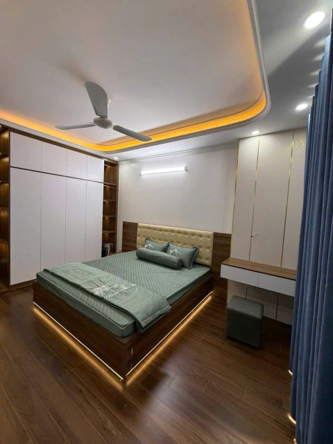 HOÀNG VĂN THÁI - NHÀ MỚI 6 TẦNG THANG MÁY - Ô TÔ DT 48m2 MT 3.7m Giá 17.1 tỷ