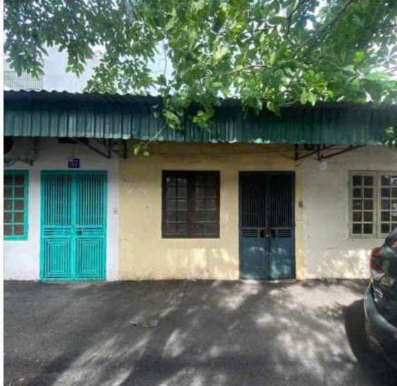 Cho thuê nhà ngõ ô tô Phố Hoàng văn Thái, 50m2 x 1.5 tầng, 2 ngủ + 1 gác xép 8 triệu