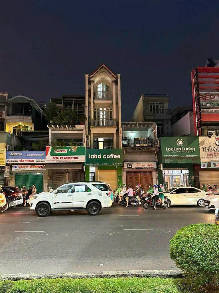 NHÀ MẶT TIỀN KINH DOANH 4 TẦNG 120M2 HOÀNG VĂN THỤ, TÂN BÌNH, CHỈ NHỈNH 28 TỶ - SỔ HỒNG RIÊNG VUÔNG VỨC - DÒNG TIỀN KHOÁN 60TR/THÁNG