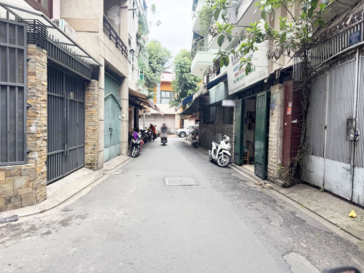 Nhà 3 tầng, Hẻm Xe Hơi, Hoàng Văn Thụ, Tân Sơn Nhất, 54m2, hơn 9 tỷ TL