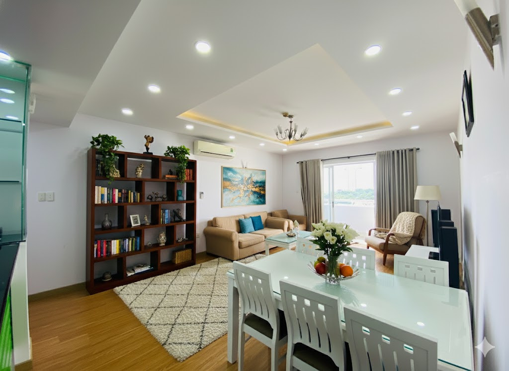 Gia Đình Cần Bán Gấp Căn Hộ Tâm Huyết Hùng Vương Plaza - 3PN Rộng 130m² - Sổ Hồng Riêng - Giá Tốt