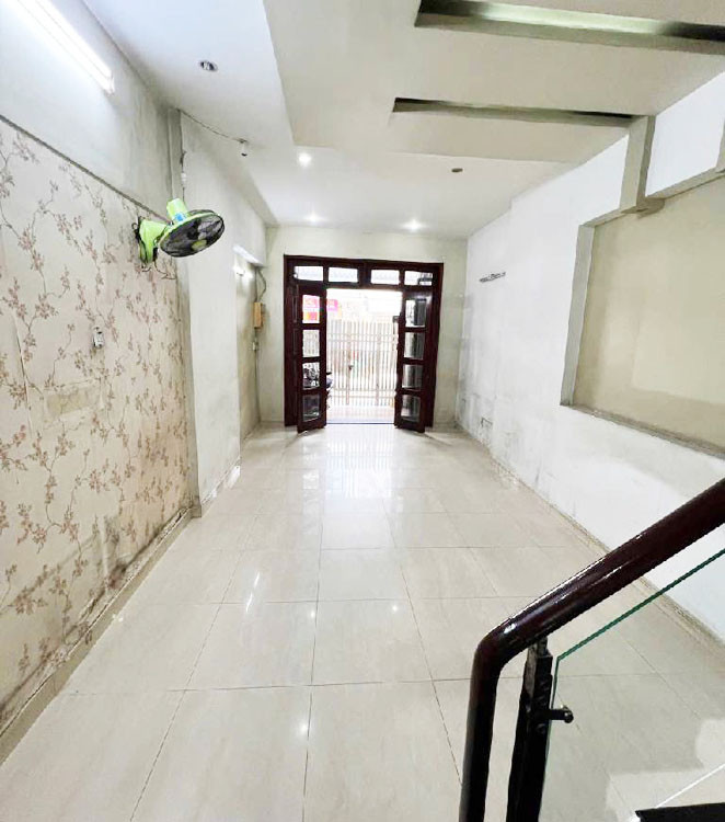 Nhà 5 tầng, Mặt Tiền Hồng Lạc, Tân Bình, 68m2, chỉ 12.x tỷ TL