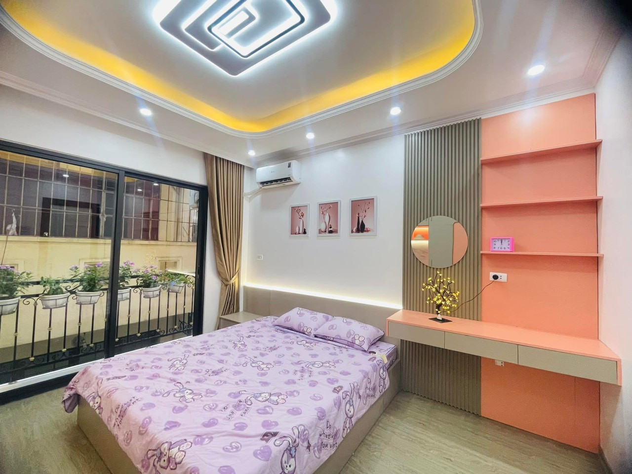 MẶT NGÕ HỒNG MAI - 20M RA PHỐ - ÔTÔ  ĐỖ CỬA - FULL NỘI THẤT XỊN SÒ - GIÁ 5.66TỶ