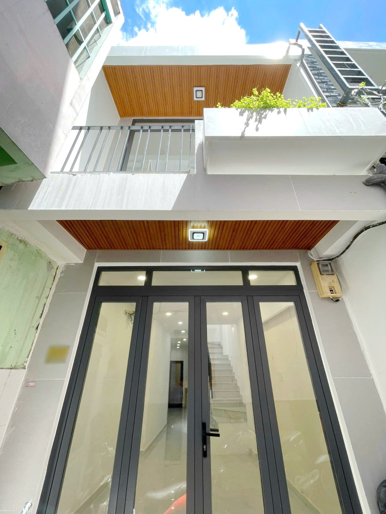 Nhà mới 2 tầng đường Hưng Phú P9Q8. Giá 3,35 tỷ bớt lộc