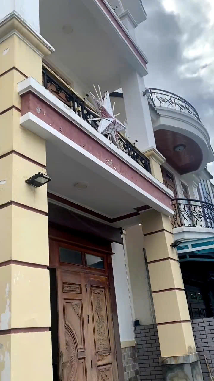 Cho thuê villa 5 phòng ngủ Hùng Vương Phường 9 Đà Lạt