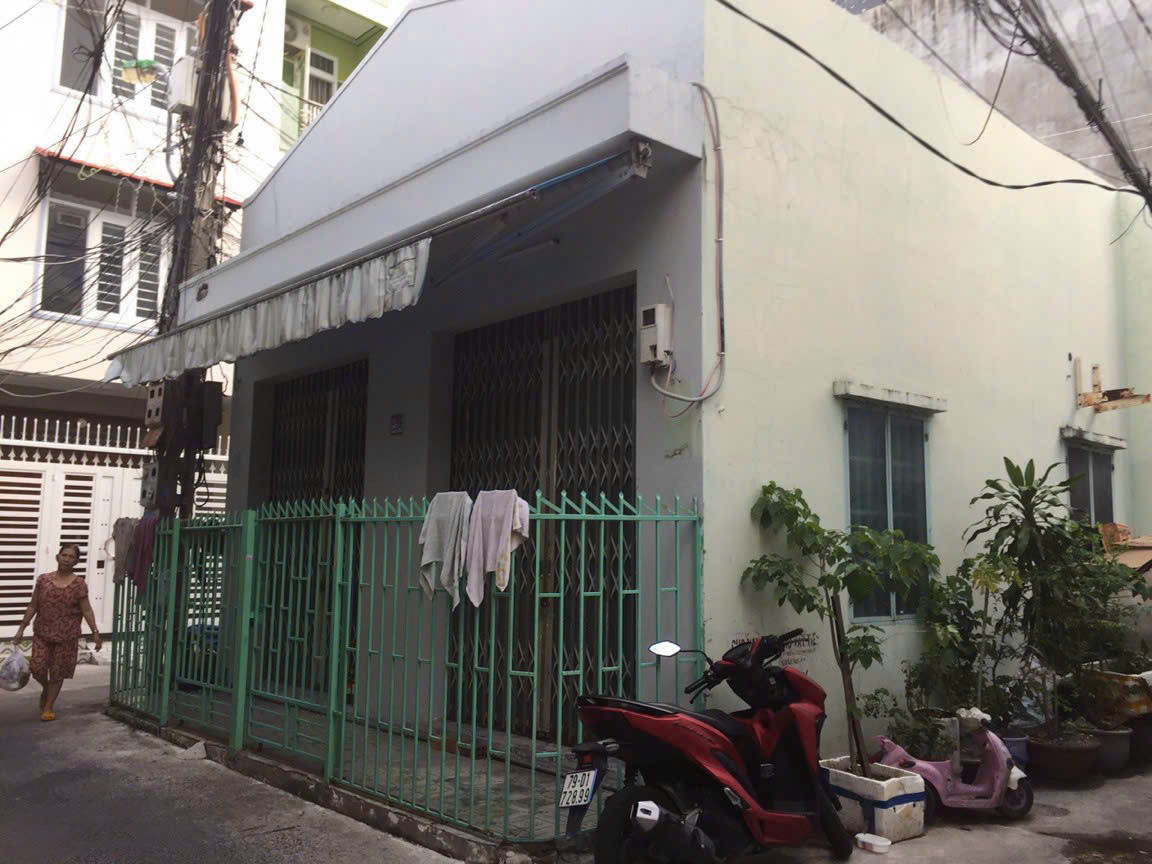 Bna nhà hẻm 84 đường Hùng Vương, phường Lọc Thọ, TP Nha Trang,  tỉnh Khánh Hòa, 70.4m2, lô góc