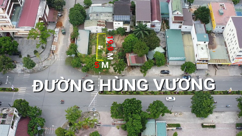 Góc 2 mặt tiền đường Hùng Vương - VIP